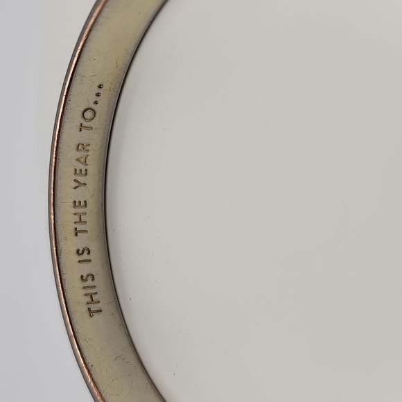 Kate Spade Approx 9 Inch Silver‎ Tone Bangle Bracelet "This Is The Year To..." - Picture 6 of 8